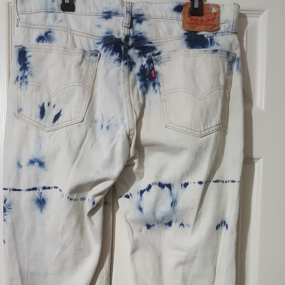 Levi Jeans - Picture 5 of 6